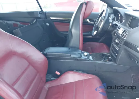 2015 Mercedes-Benz E 400 z USA, uszkodzony, nr VIN WDDKJ6FBXFF310542